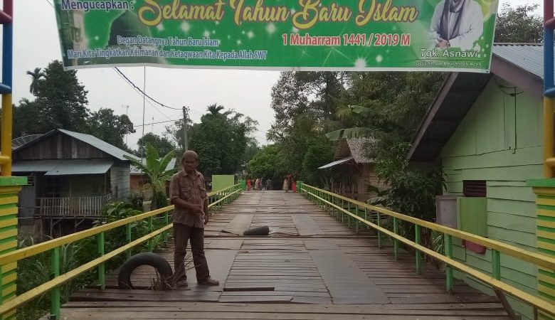 Jembatan Gampong Meurandeh Aceh Rusak Parah Butuh Perhatian Pemko Langsa