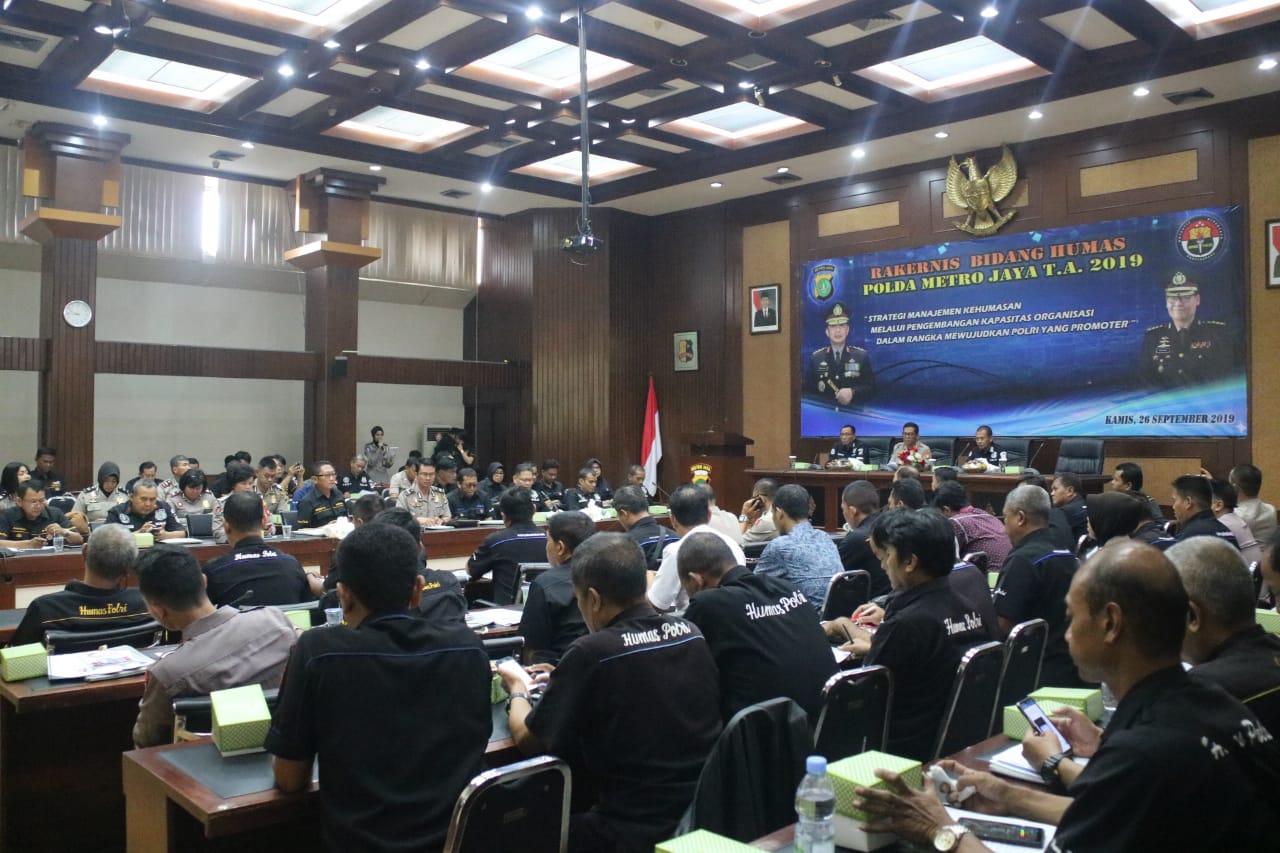 Kasubag dan Kasi Humas Jajaran Polres Metro Jakarta Timur Mengikuti Rakernis Bidang Humas Tahun 2029 di Polda Metro Jaya