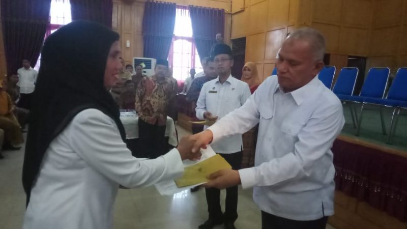 Ribuan ASN Naik Pangkat, SK Langsung Diantar Oleh Sekda Aceh