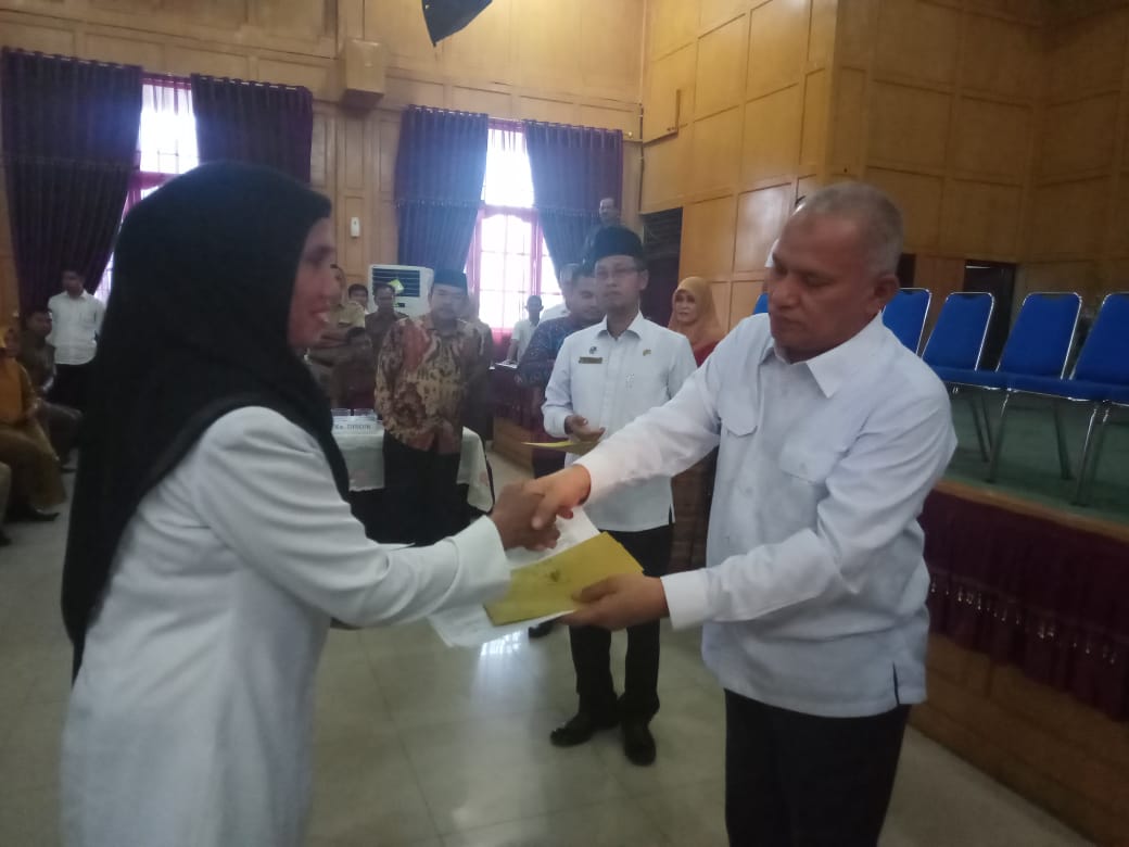 Ribuan ASN Naik Pangkat, SK Langsung Diantar Oleh Sekda Aceh