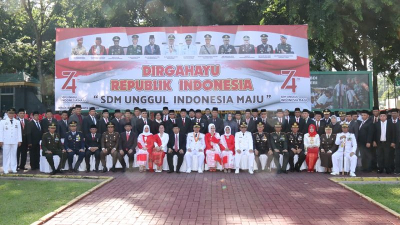 WaIikota Medan : Isi Kemerdekaan Dengan Pembangunan Sesuai Bidang Masing-Masing
