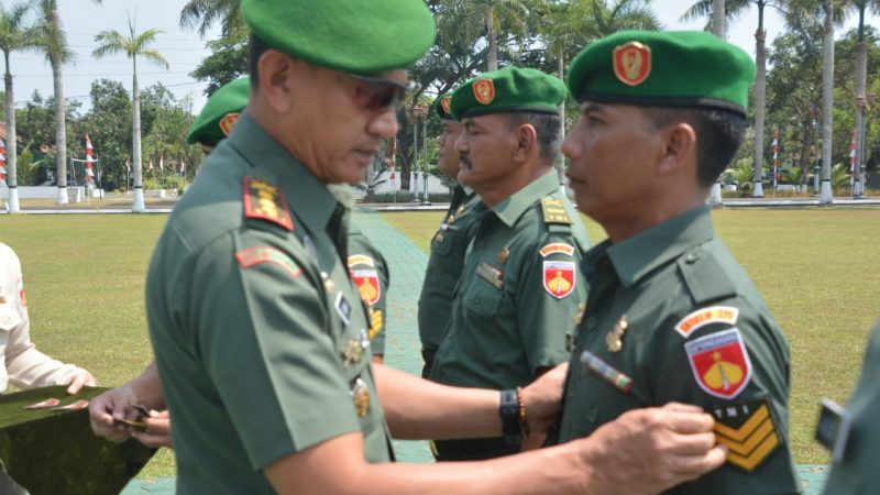 312 Personel Korem 071/Wijayakusuma Naik Pangkat