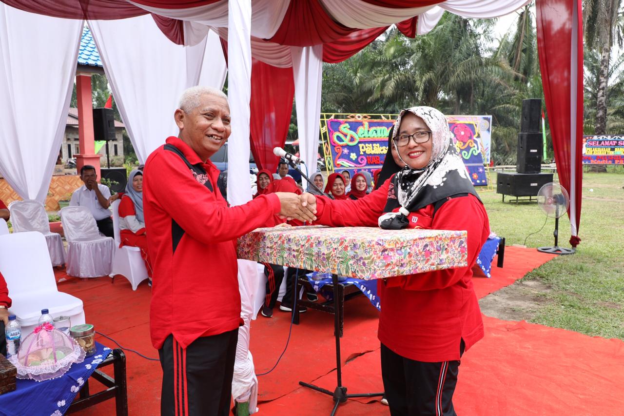 Surya : Orang Tua Harus Dapat Menerapkan Delapan Fungsi Keluarga