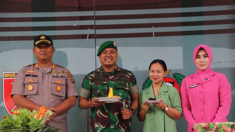 Kapolres Kukar dan Jajaran Turut Meriahkan HUT TNI ke 74 Tahun