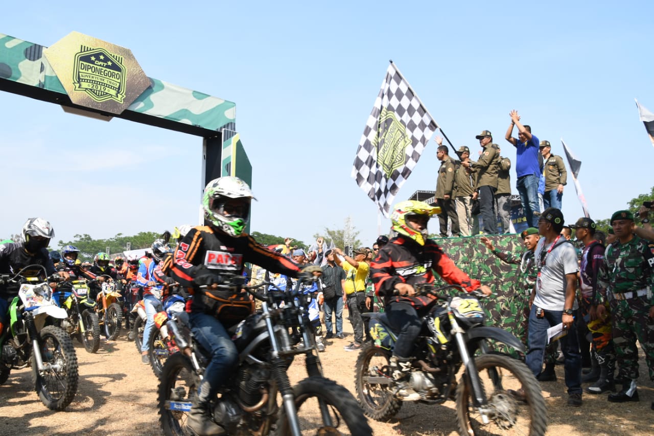 Ribuan Offroader Ramaikan Diponegoro Adventure