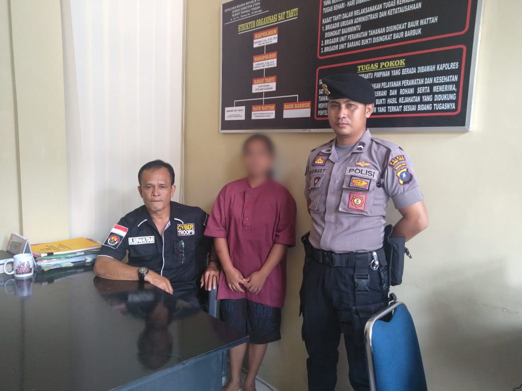 Sat Resnarkoba Inapkan IRT di Hotel Prodeo Polres Tapteng Atas Kepemilikan Barang Terlarang Sabu-sabu