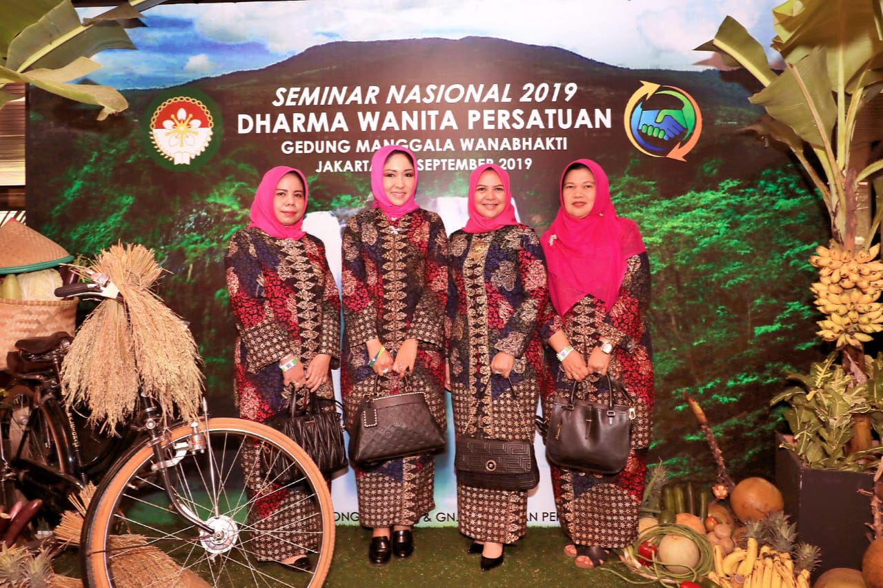 Hj Rita Maharani Hadiri Seminar Nasional DWP 2019