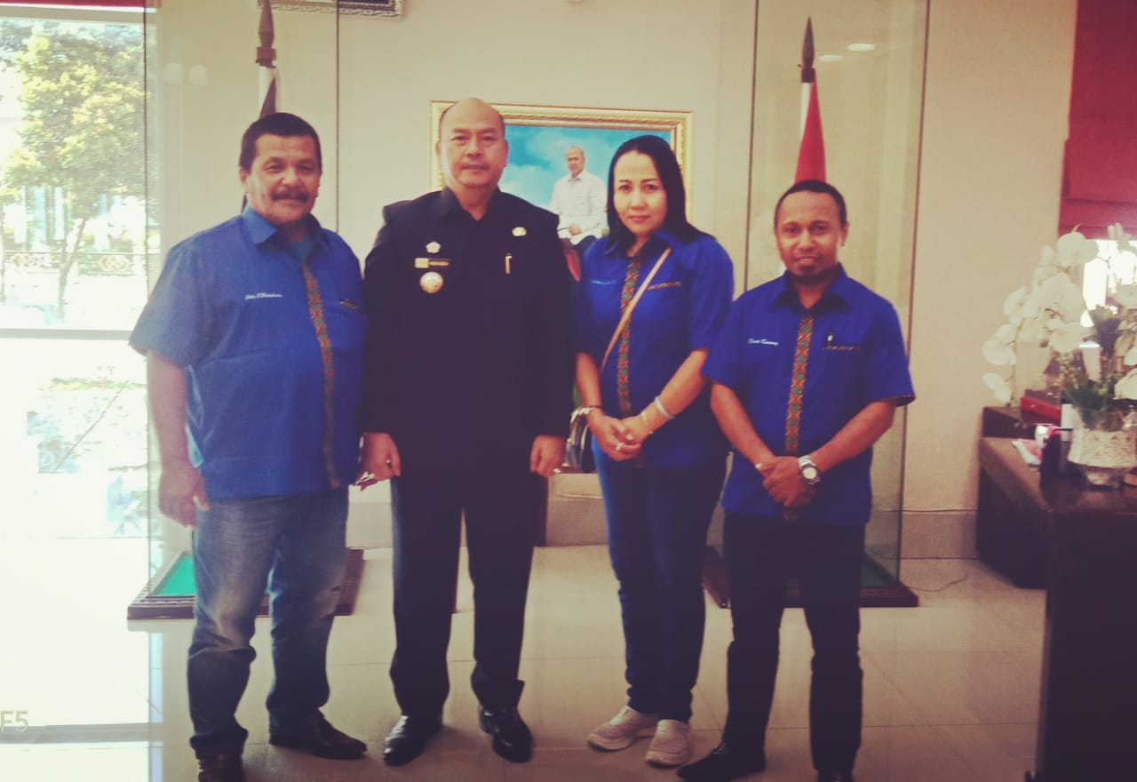 Bupati Taput Meyakini Kemah Pers Indonesia Bisa Meneruskan Sejarah Kaldera Toba