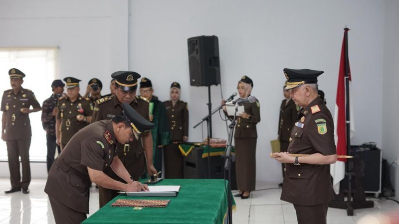 Ini Daftar 9 Kajari yang Diserahterimakan di Kejati Sumut