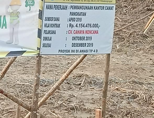 Dump Truk Proyek Pembangunan Kantor Camat Resahkan Warga