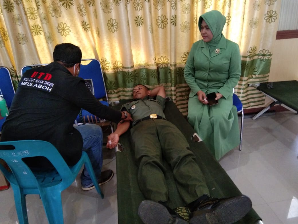 Kodim 0105 Aceh Barat dan Polri Bhayangkari Giat Donor Darah