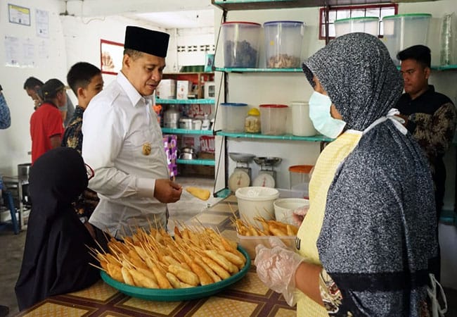 Zahir Kunjungi Desa Sumber Padi Sebagai Desa Percontohan UP2K