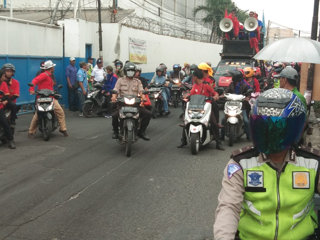 Aliansi Elemen Serikat Buruh Konvoi Aksi Hak Buruh