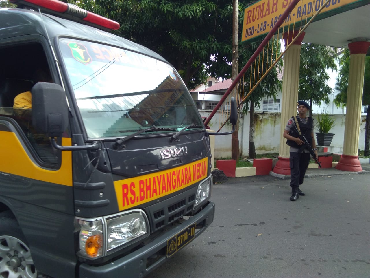 Dor….dor, Baku Tembak Densus 88 AT Dengan Terduga teroris di Hamparan Perak, 2 Teroris Tewas, 1 Polisi Terkena tembakan di paha