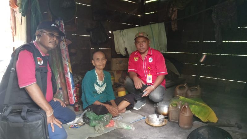 Dina Nenek Warga Hutanabolon Hidup Memprihatikan