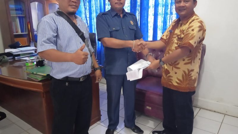 Bersinergi Antar Organisasi, Dinsos Tapteng Terima Berkas Warga Kurang Mampu di Dua Kelurahan