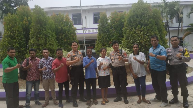 Pererat Silaturahmi, Polres Batu Ceper Sambagi Mahasiwa Asal Papua di kampus STTI Arastamar