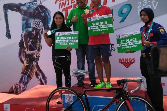Atlet Kodam IV Naik Podium  Pariaman International Triathlon 2019