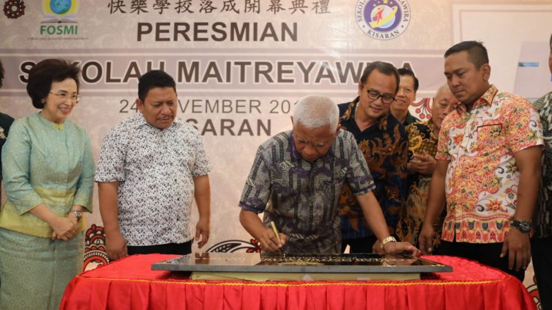 Bupati Asahan Meresmikan Sekolah Maitreyawira