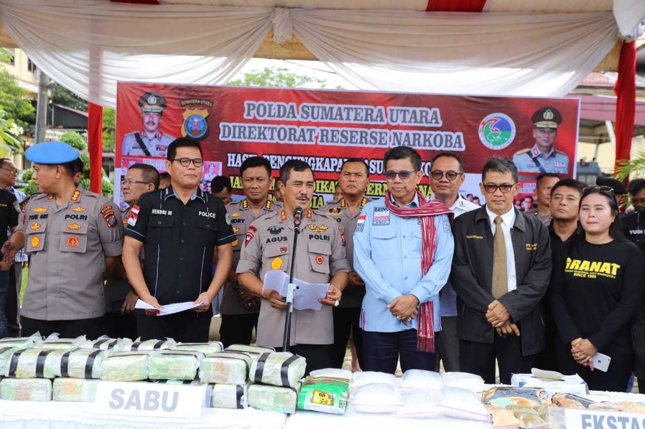 Sebanyak 46.815,2 Gram Sabu, 3.000 Pil Ektacy, Serta 811 Serbuk Ektasy Gagal Beredar di Sumatera Utara