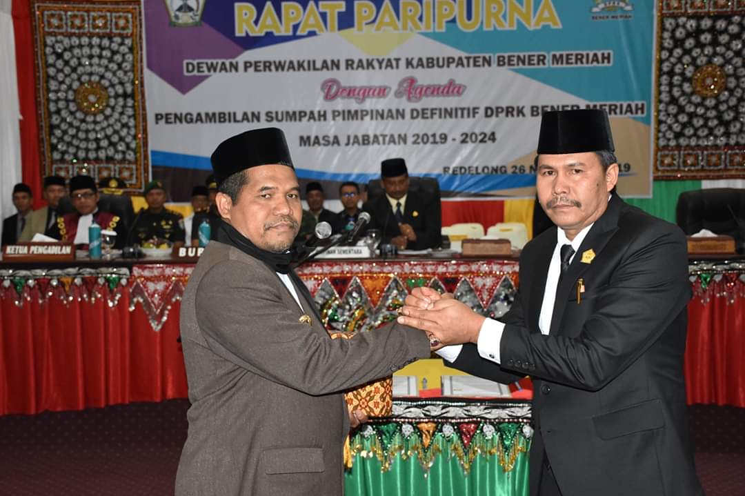 Tiga Pimpinan Definitif DPRK BM Resmi Dantik
