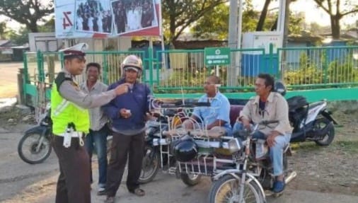 Satlantas Polres Aceh Utara Sosialisasi Tertib Lalulintas Kepada Tukang Becak