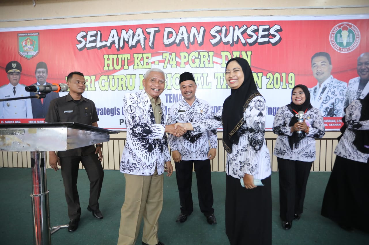 Bupati Hadiri Peringatan HUT PGRI Ke-74