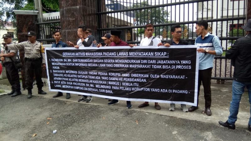 Sejumlah Dugaan Korupsi Dikejatisu Misterius, Kajagung Burhanuddin Didesak Lengserkan Kajati Sumut