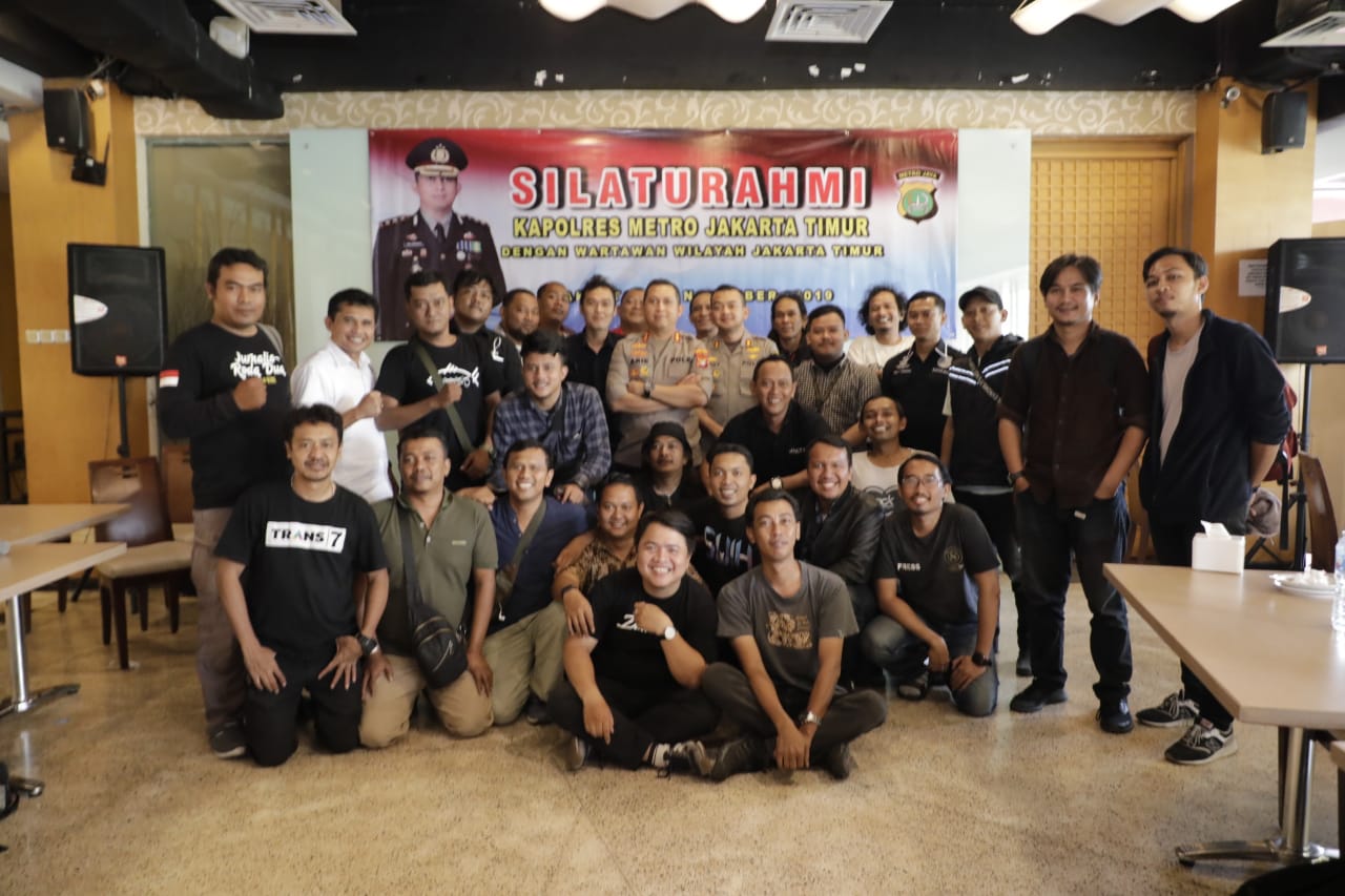 Kapolres Jakarta Timur Silaturahmi  Dengan Wartawan