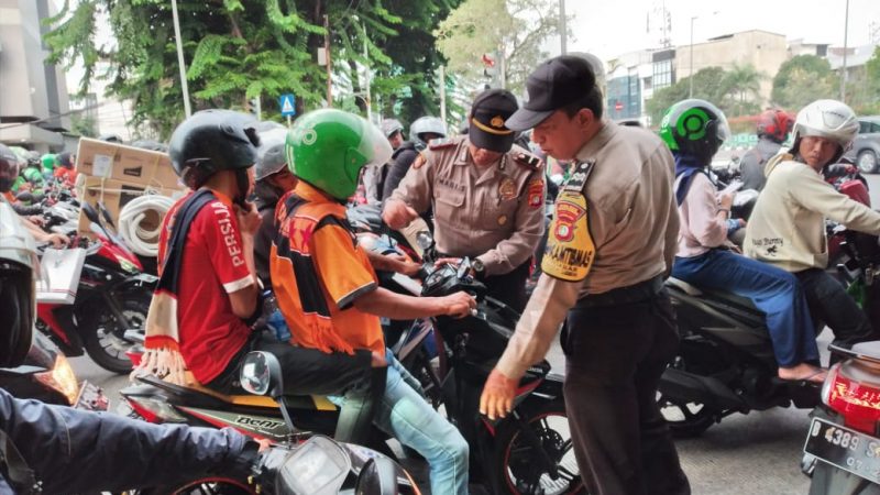 Jajaran Polsek Tanjung Duren Apel Pengamanan Pertandingan Sepak Bola
