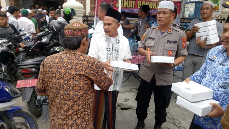Jumat Barokah, Polsek Medan Timur dan Warga Tingkatkan Koordinasi Masalah Begal