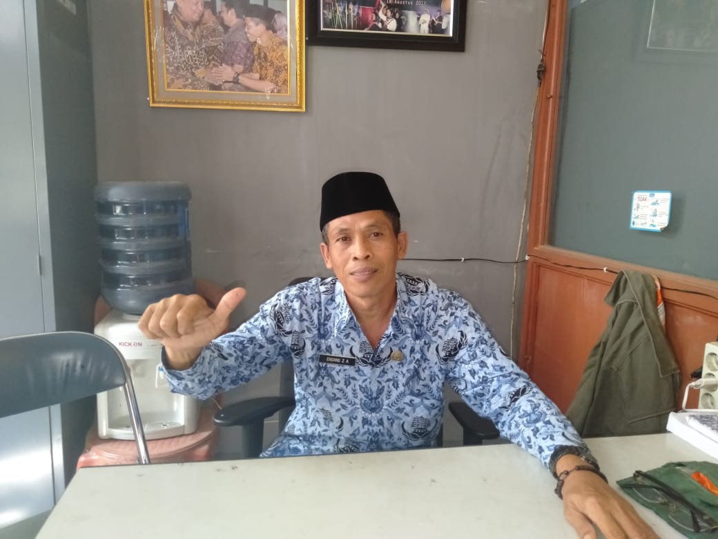 Peduli Program Sosial, Pemdes Cilalawi dan Masyarakat Kompak Swadaya Bantu Rehab Rumah Warga Miskin
