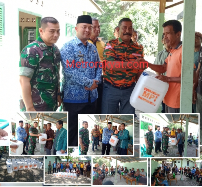 Ketum MPI Bersama Danramil 11/TB Menyerahkan Bantuan Diregen Kepada Nelayan Tanjung Beringin