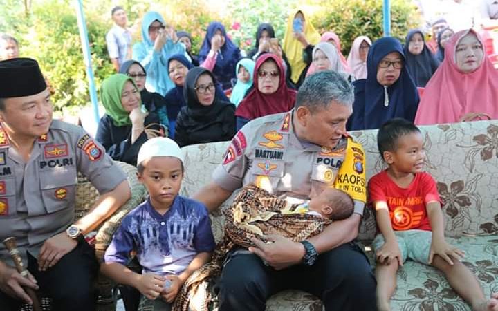 Kapoldasu Datangi Rumah Duka Bripka (Anumerta) Surianto yang meninggal saat perjalanan menuju Pospam