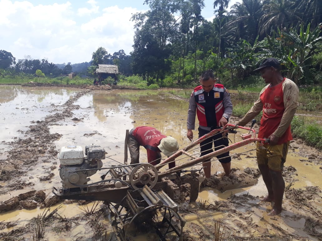 Begini Sosok Brigadir Yusron Pandiangan Saat Jalankan Tugasnya Sebagai Bhabinkamtibmas