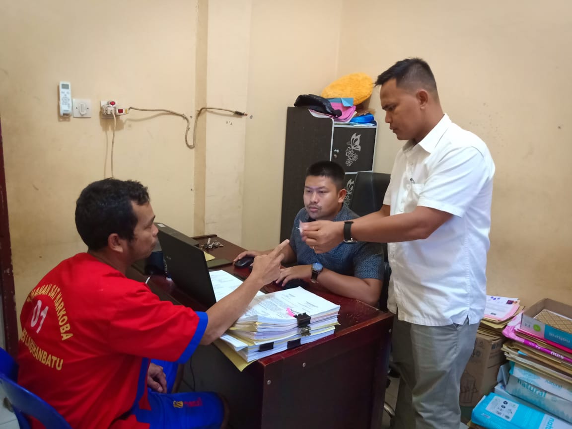 Satres Narkoba Polres Labuhanbatu Amankan Seorang Pria Di Bilah Barat, Diduga Miliki Sabu – Sabu