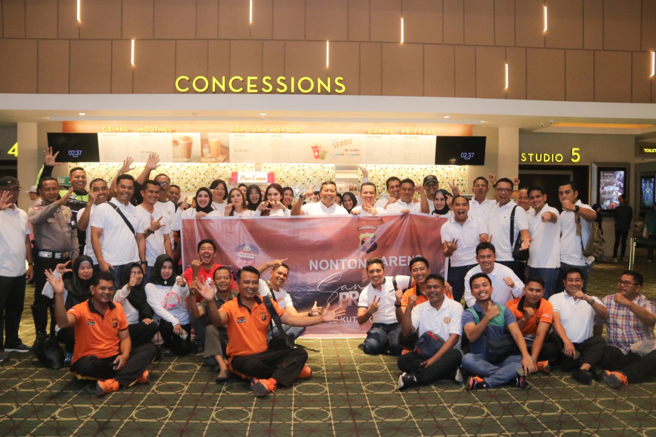 Kapolres Kukar Ajak Anggota Beserta Keluarga Nonton Film Sang Prawira
