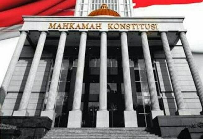MK : Kewenangan Penyidikan OJK Konstitusional
