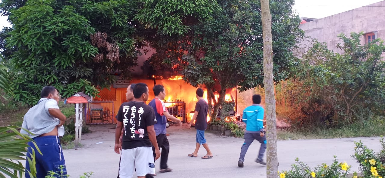 Rumah Walden Tindaon Dilalap Sijago Merah