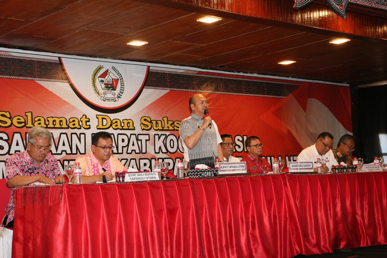 Bupati Taput Pimpin Rakor bersama seluruh Jajaran