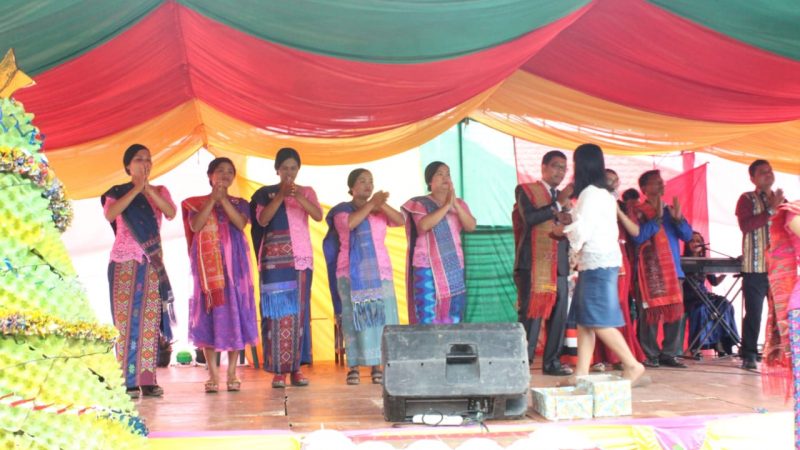 Perayaan Natal SMANSA Sitio-tio, Kepsek Ajak Siswa Bersatu Bangun Persaudaran