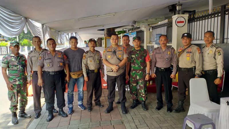 Kapolsek Metro Menteng Pengamanan Monitoring Misa Natal di Gereja