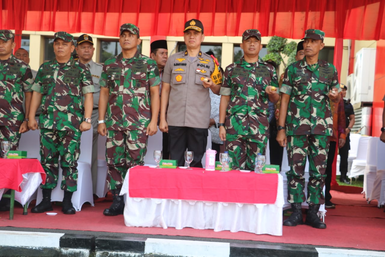 Kolonel Pnb Meka Yudanto Hadiri Farewell Parade Kapolda Sumut