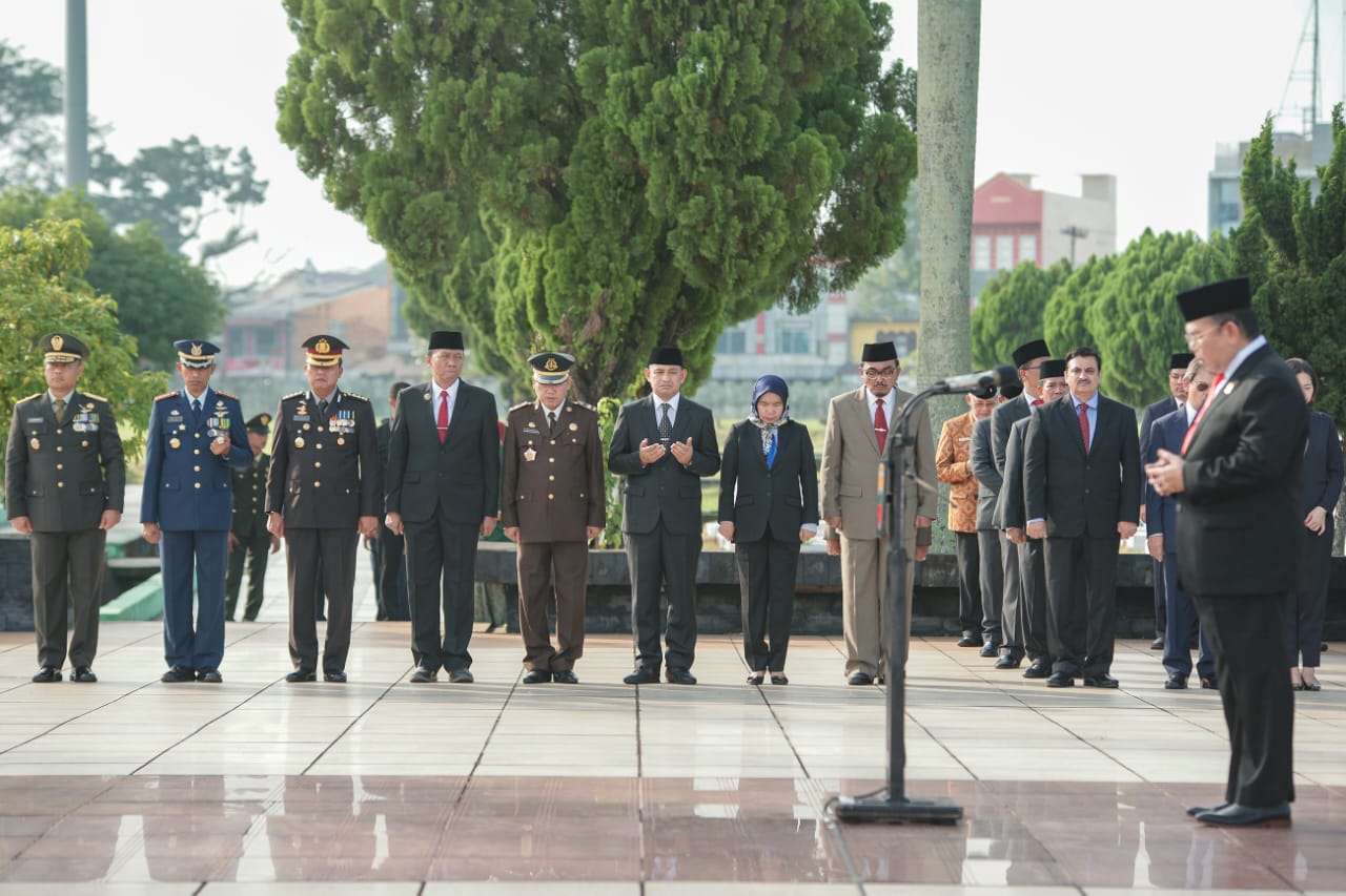 Sekda Ajak Masyarakat Kota Medan Kobarkan Semangat Para Pahlawan