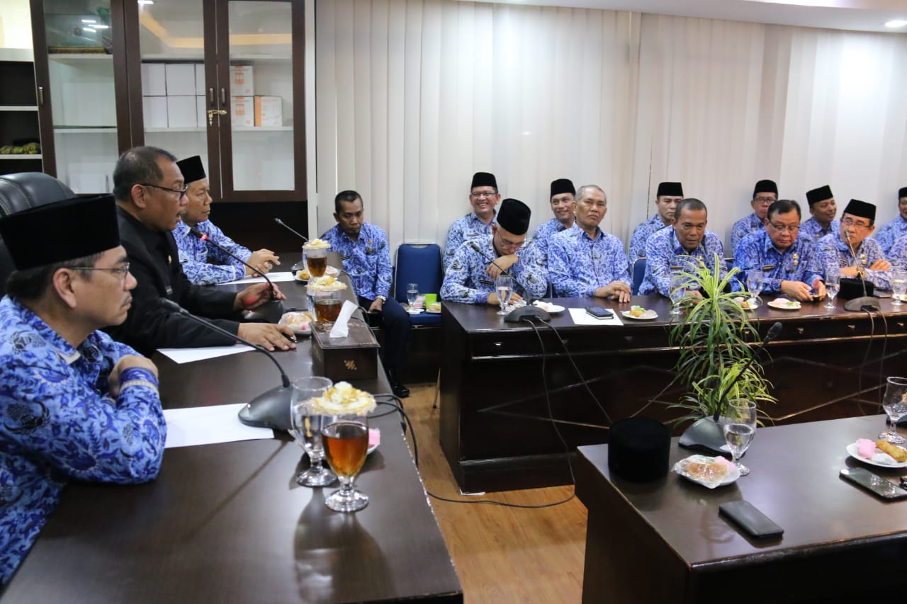 Pemko Medan Gelar Rapat Lanjutan dan Bentuk TKT Tangani Masalah Bangkai Babi