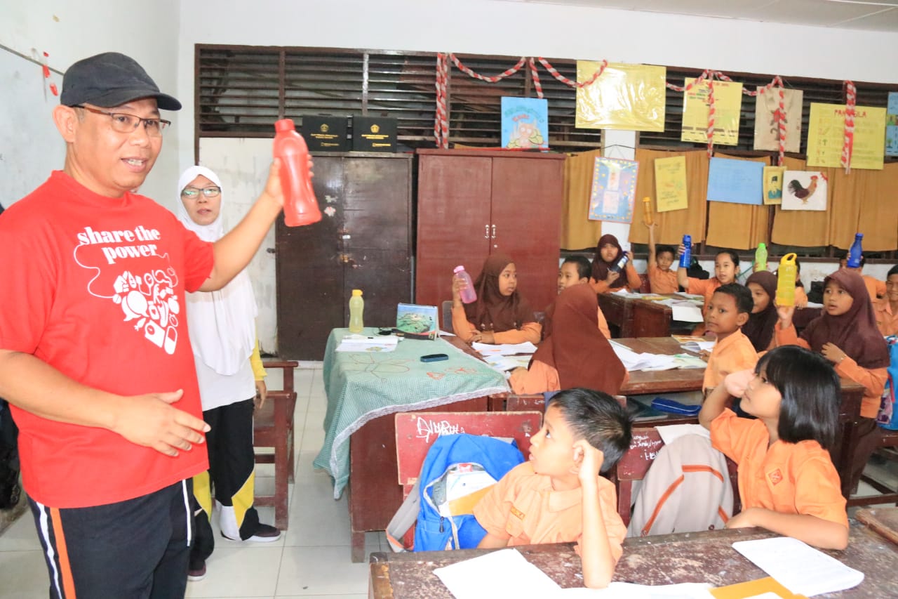 Akhyar Ingatkan Masyarakat Kota Medan Agar Selalu Jaga Kebersihan Lingkungan