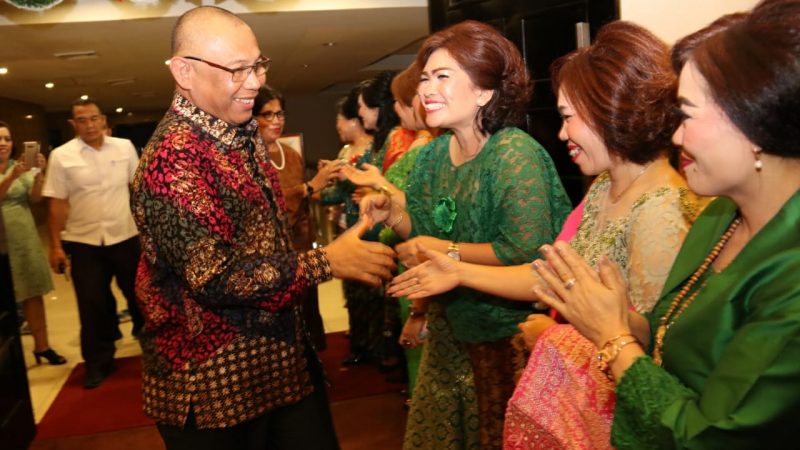 Akhyar Ajak Jemaat Perayaan Natal PWKI Mempercantik Medan