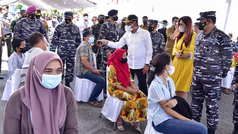 Dampingi KASAL Kunjungi Vaksinasi di Mako Lantamal I Belawan Gubernur Sumut Sebut Sinergitas Lembaga Sangat Baik di Sumut