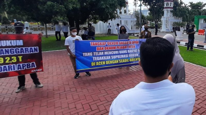 Heboh, Gubernur Aceh Kembali Didemo! Padahal Baru Sembuh Sakit