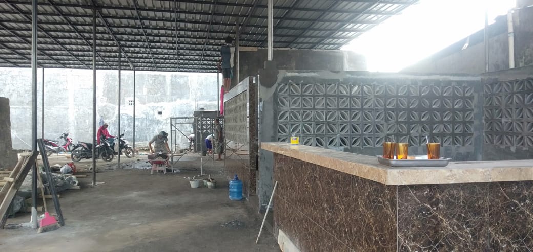 Diduga Tak Kantongi IMB, Bangunan Di Kawasan Bromo Jadi Buah Bibir Warga